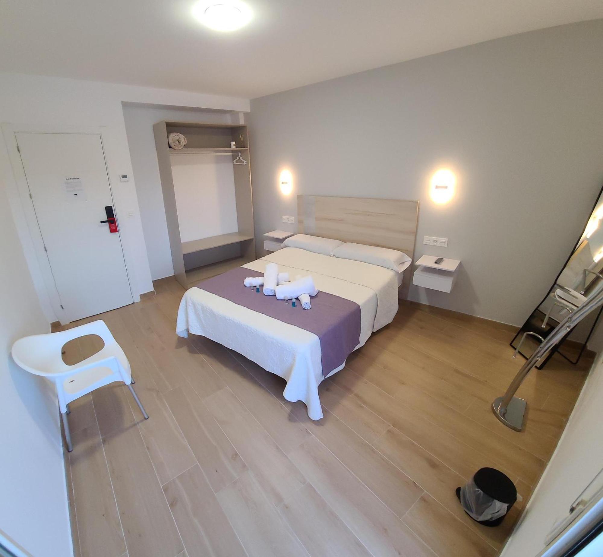 Hotel La Familia à Santa Ana  Extérieur photo